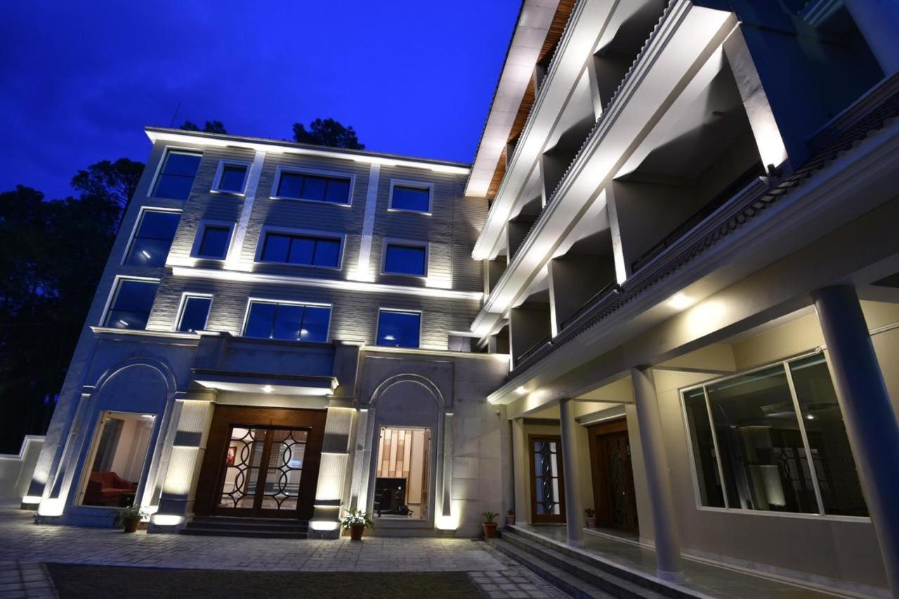 Justa Palampur Resort & Convention Centre Exterior photo