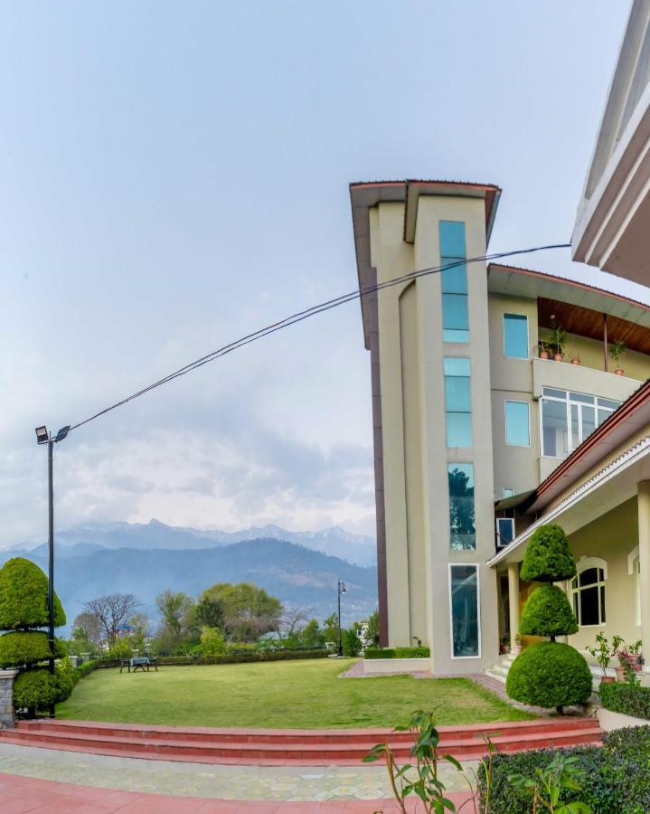 Justa Palampur Resort & Convention Centre Exterior photo